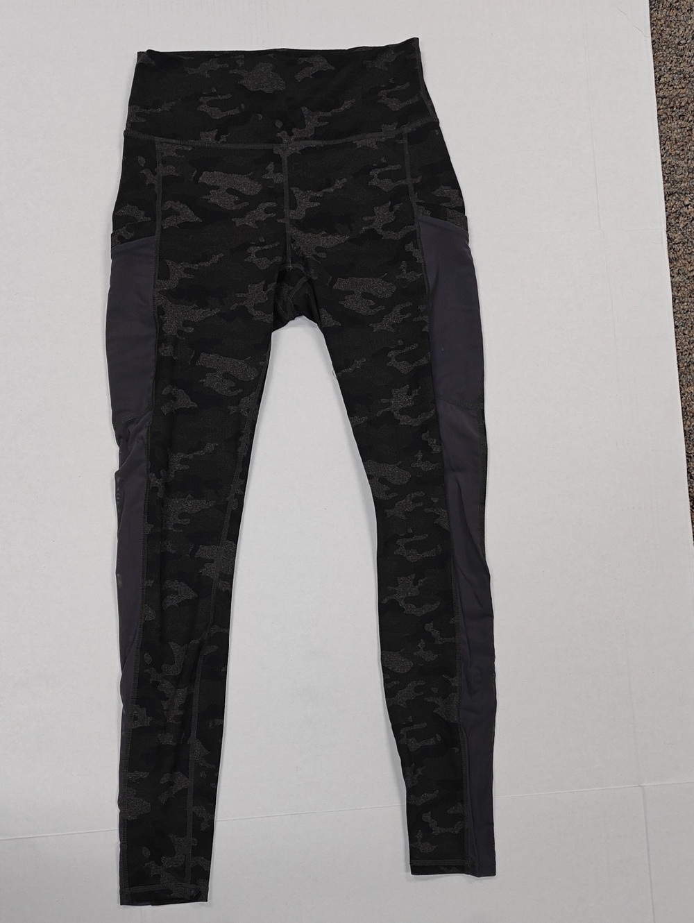 High-Rise Black Camo Leggings with Dark Side Panels